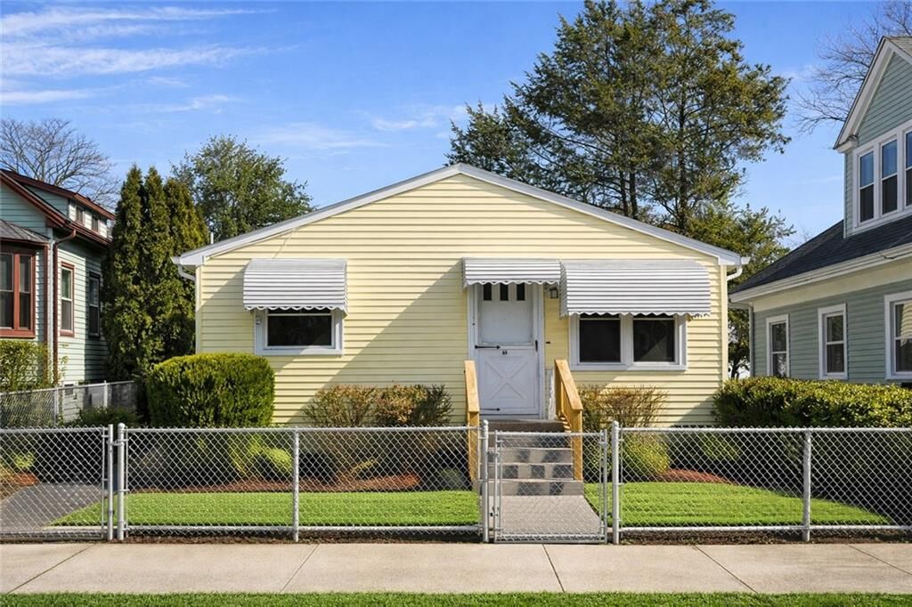 Property Photo: 87 Pinehurst Avenue RI 02908