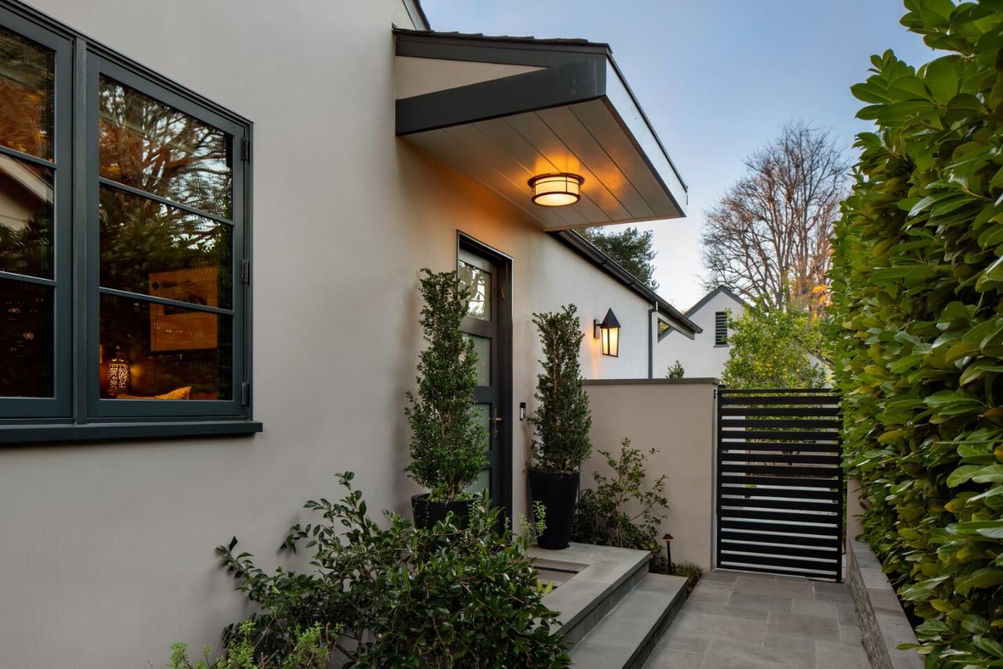 Property Photo:  1143 Greenwood Avenue  CA 94301 