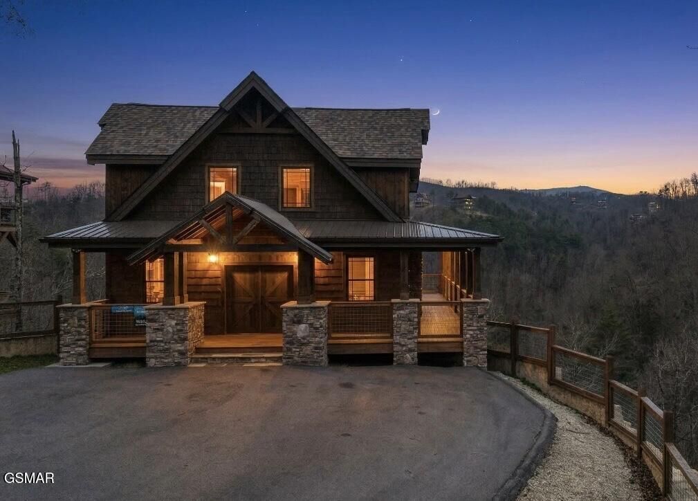 Property Photo:  2011 Turkey Creek Way  TN 37862 