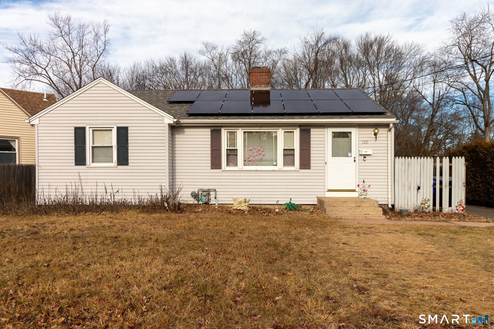 Property Photo:  300 Goodwin Street  CT 06108 
