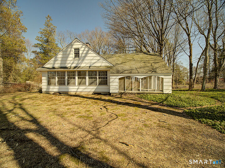 Property Photo:  33 Fairground Road  CT 06525 