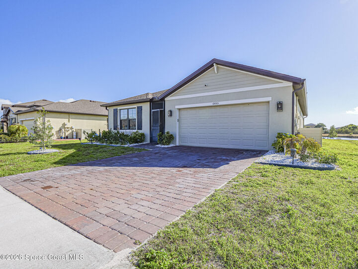 Property Photo:  6455 Topaz Drive  FL 32949 