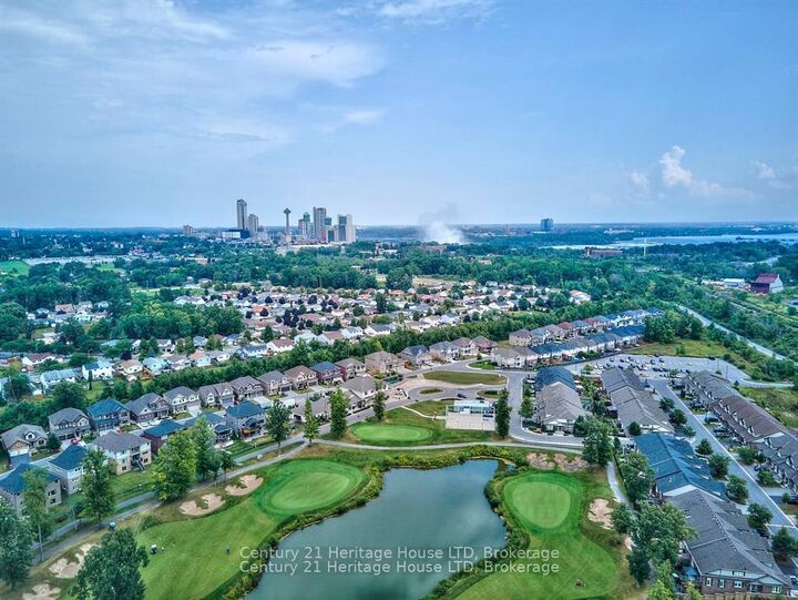 Photo de la propriété: 7711 Green Vista Gate 1001 ON L2G 0Y9