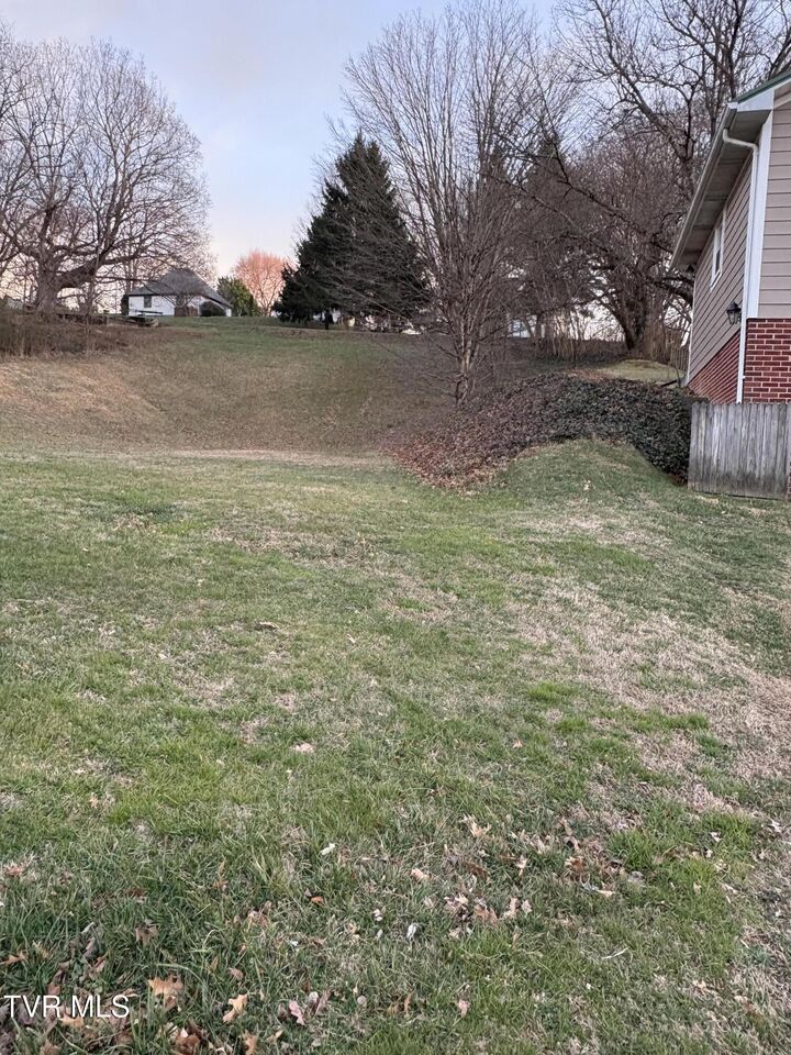 Property Photo:  112 Boone Street  TN 37659 