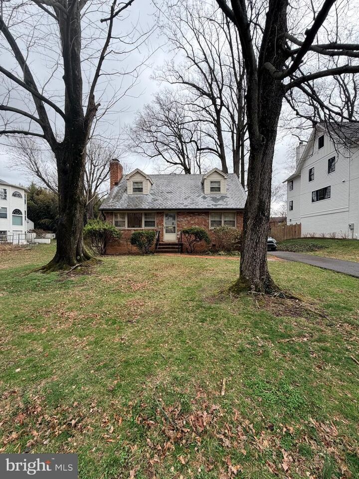Property Photo:  3125 N Nottingham Street  VA 22207 