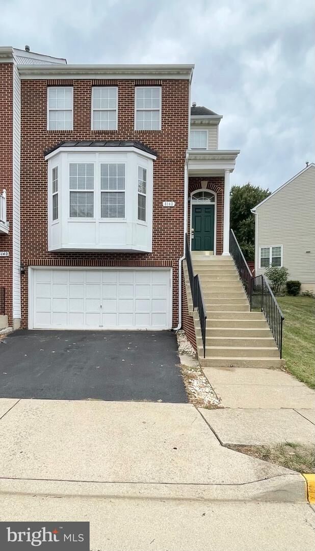 Property Photo:  5142 Ballycastle Circle  VA 22315 