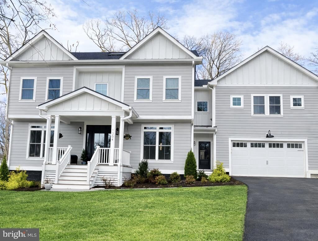 Property Photo: 1304 Gahant Road VA 22308