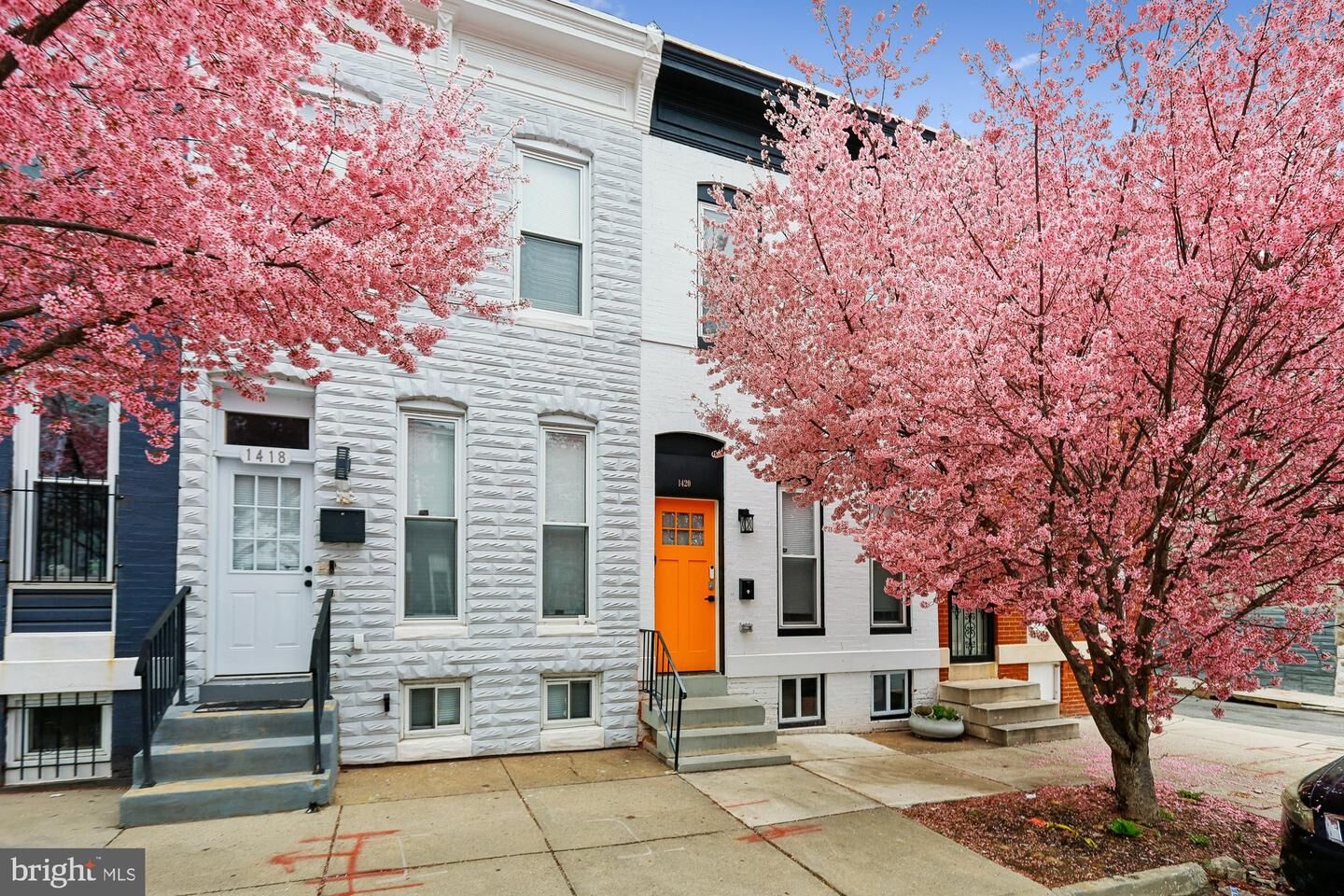 Property Photo:  1420 E Lanvale Street  MD 21213 