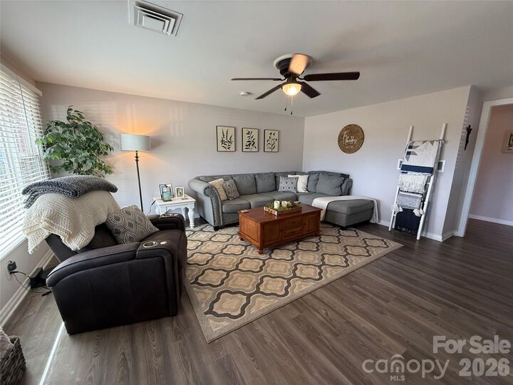 Property Photo:  1435 Freeman Avenue  NC 28001 