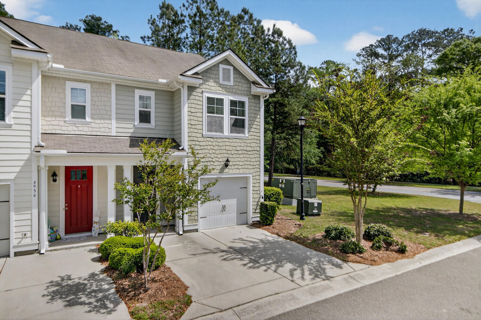 Property Photo:  4952 Farm Lake Road  SC 29485 