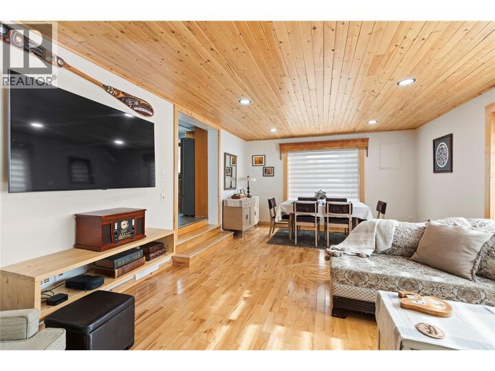 Property Photo: 112 Walker Road BC V0E 1N1