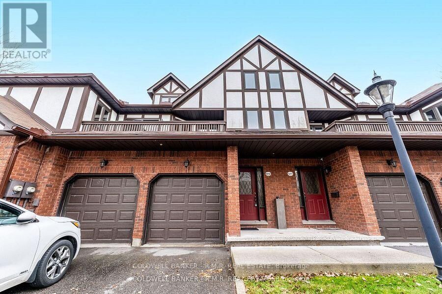 Property Photo: 245 Elgin Street West 512 ON K9A 5M1