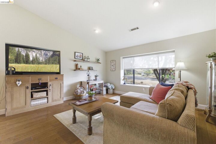 Property Photo:  12930 Beckwith Cir  CA 95370 