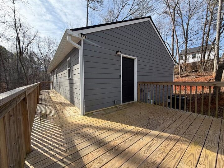 Property Photo:  3662 Lakeview Drive  GA 30501 
