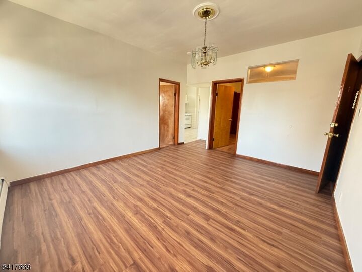 Property Photo:  102 Union St 2A  NJ 07105 