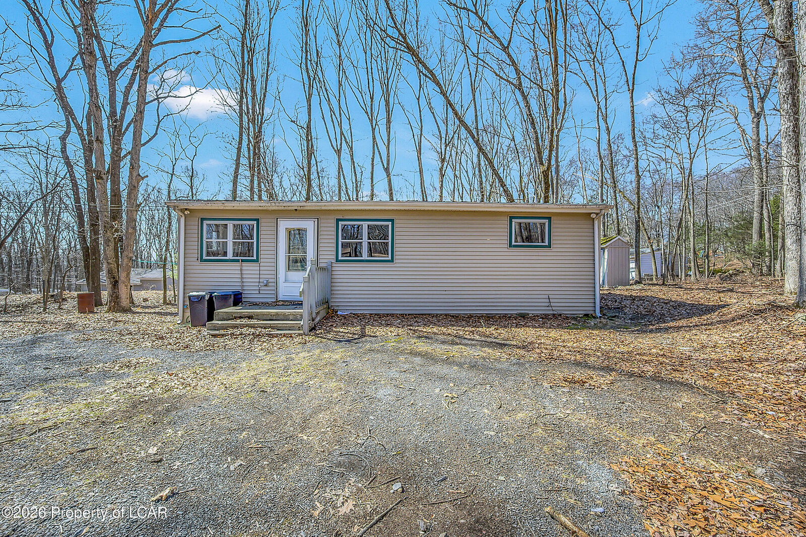 Property Photo: 2208 Linden Lane PA 18302