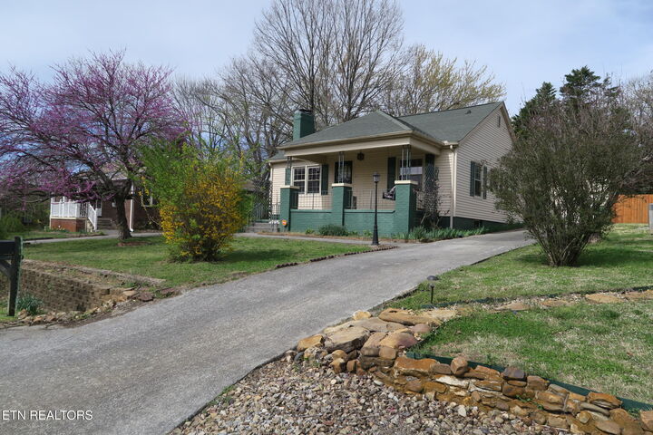 Property Photo:  311 Waller Ave  TN 37803 