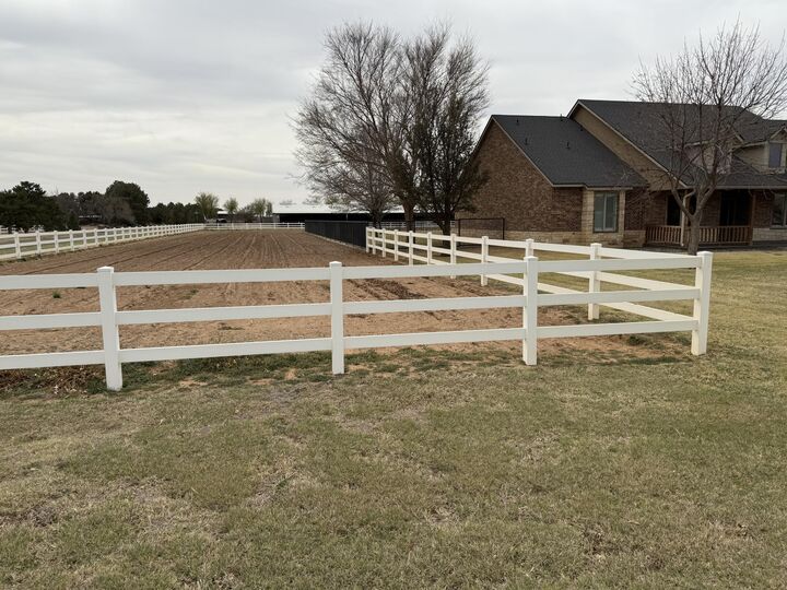 Property Photo:  8001 County Road 6920  TX 79407 