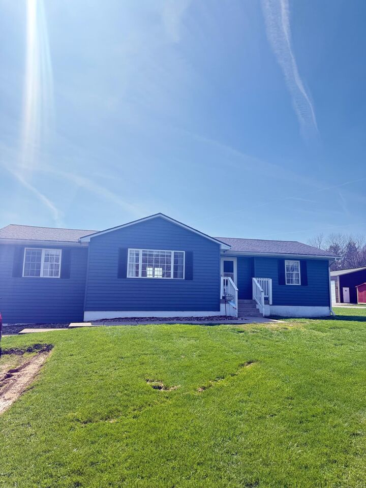 Property Photo:  2709 Bardstown Trail  KY 40076 