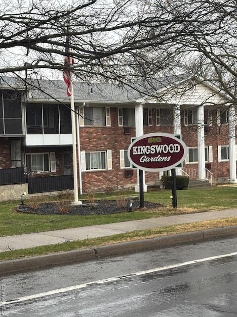 Property Photo:  810 Blooming Grove Turnpike 59  NY 12553 