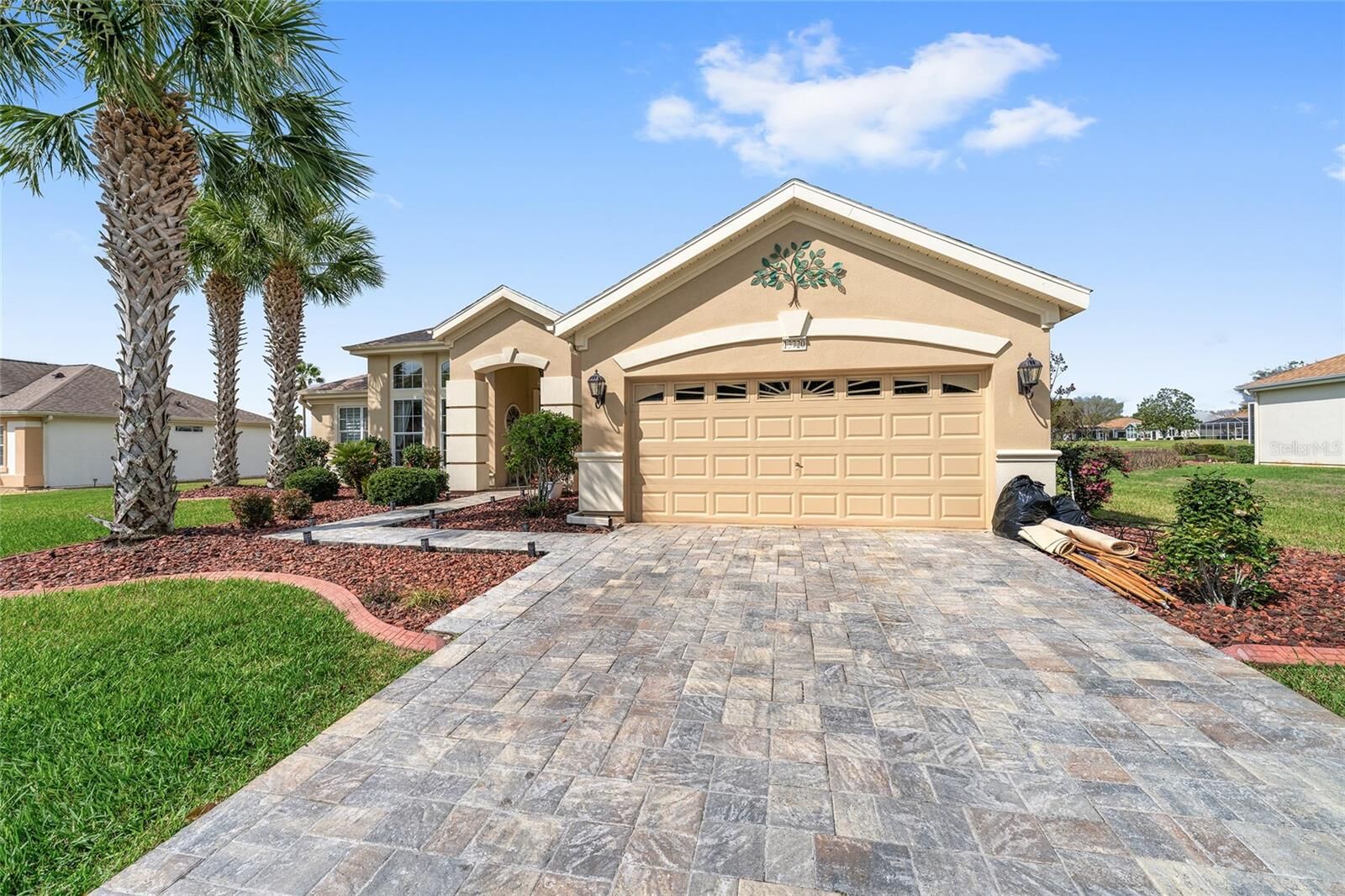 Property Photo:  13720 SE 97th Avenue  FL 34491 