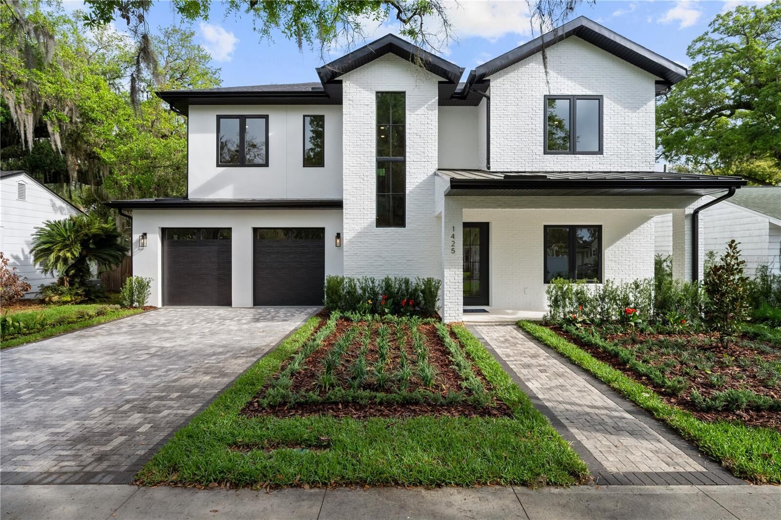 Property Photo:  1425 W Yale Street  FL 32804 