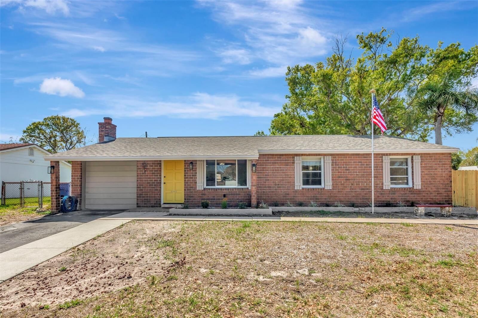 Property Photo:  8350 94th Avenue  FL 33777 