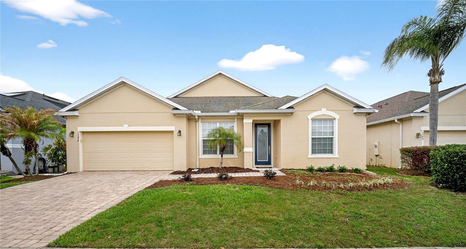 Property Photo:  1374 Lexington Avenue  FL 33837 
