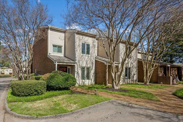 Property Photo:  472 Jack Kramer Dr 472  TN 38117 