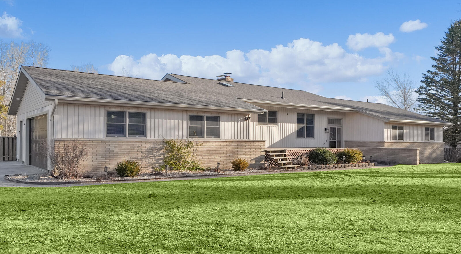 Property Photo:  20770 3 Mile Road  MI 49677 