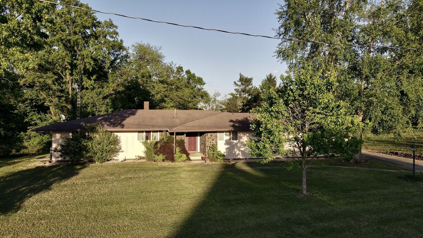 Property Photo:  514 N Walnut Street  IL 62896 