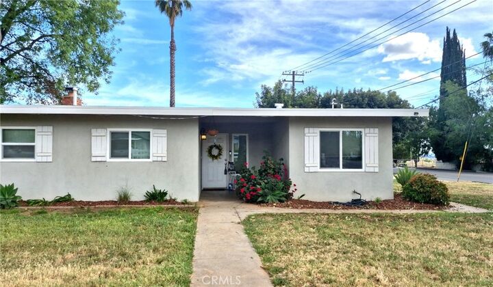 Property Photo: 217 E Avenue L CA 92320