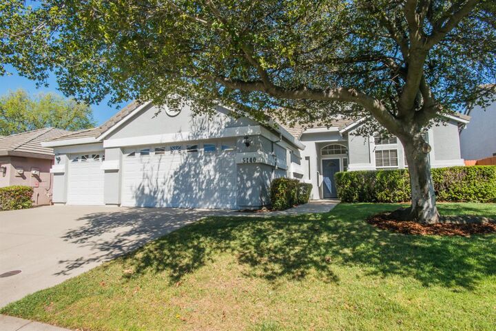 Property Photo:  5140 Whisper Oaks Lane  CA 95608 