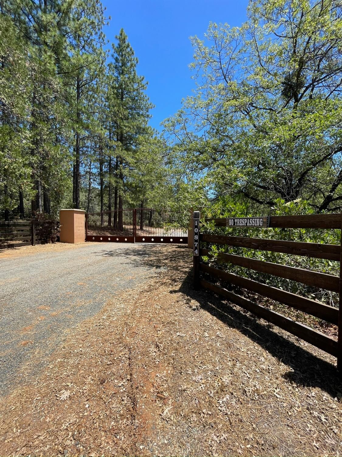 Property Photo: 10874 Marysville Road CA 95935