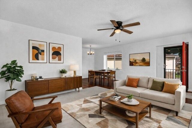 Property Photo:  250 Donna Dr 4D  TN 37075 