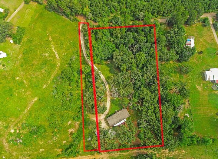 Property Photo:  1312 Cr 124  TX 75965 