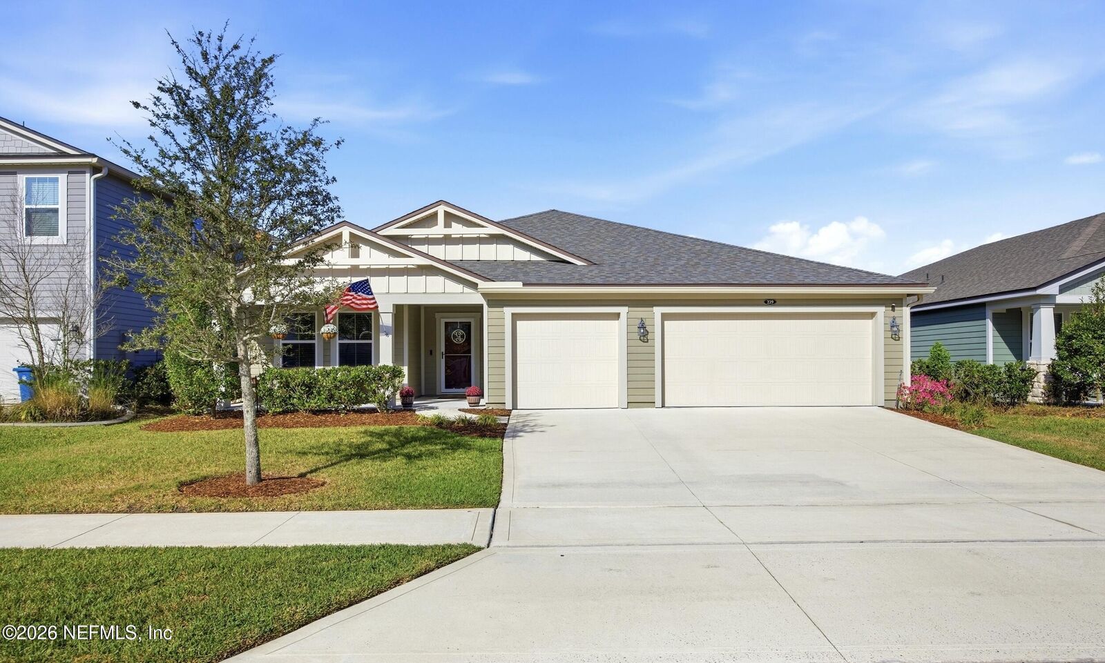 Property Photo: 229 Chandler Drive FL 32259