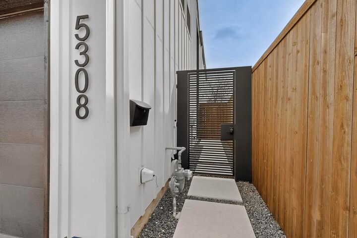 Property Photo:  5308 Terry Street  TX 75223 