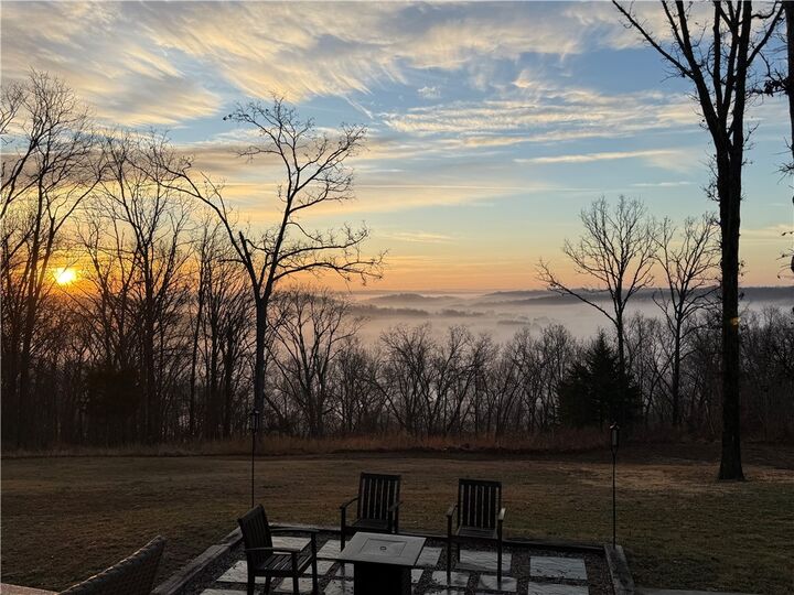 Property Photo:  15319 E Hwy 264  AR 72745 