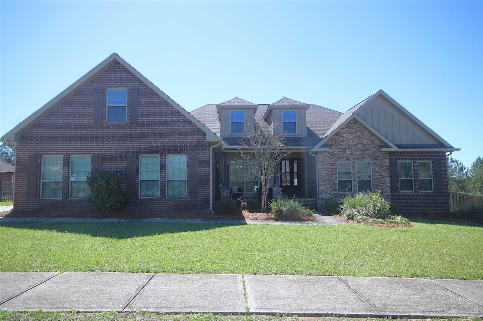 Property Photo:  2623 Brochelle Dr  FL 32571 