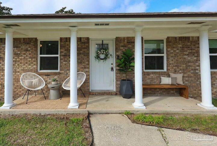 Property Photo:  8179 Sedgefield Dr  FL 32507 