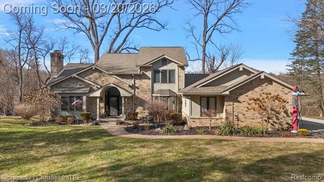 Property Photo:  5160 Old Mill Road  MI 48306 