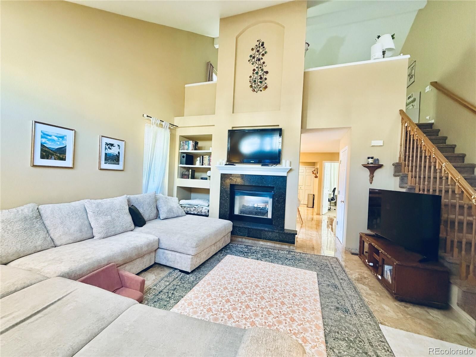 Property Photo: 9407 Crossland Way CO 80130