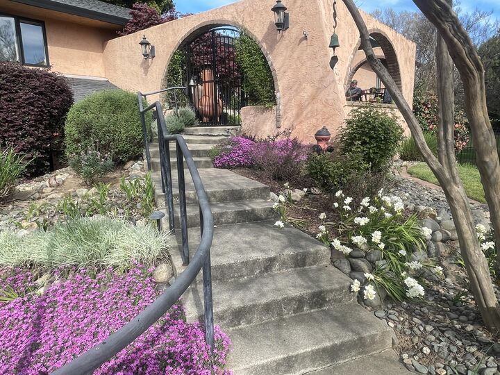 Property Photo:  2890 Balaton Avenue  CA 96001 