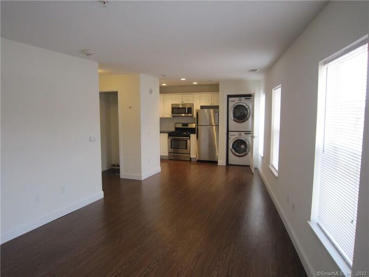 Property Photo:  947 Hope Street 305  CT 06907 