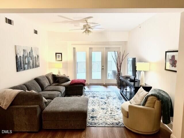 Property Photo: 222 Glenwood Avenue 218 NC 27603