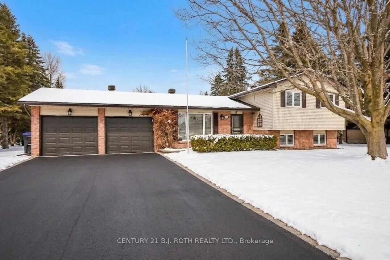 Property Photo:  228 Spencer Avenue  ON L0L 2N0 