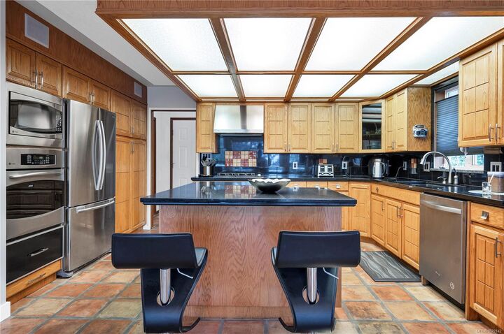 Property Photo: 1755 Passage View Dr BC V9W 6L2
