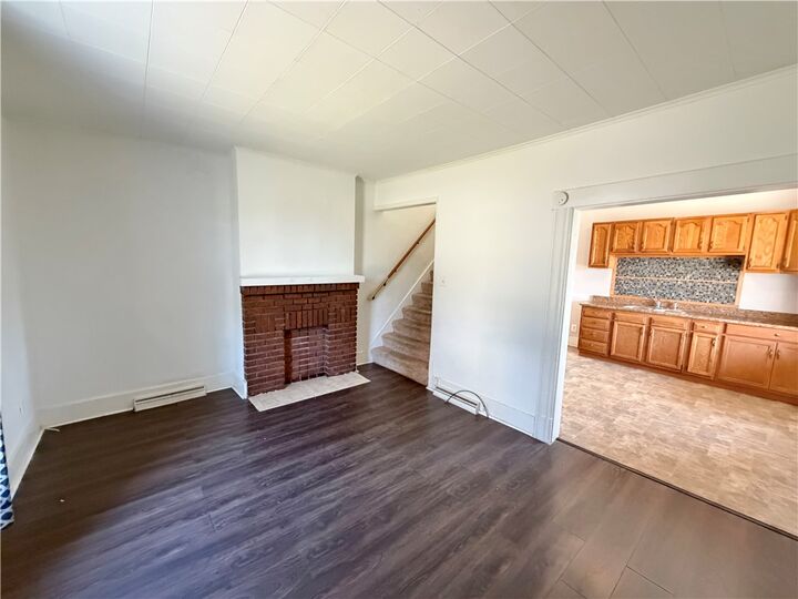 Property Photo:  433 New York Ave Front  PA 15074 