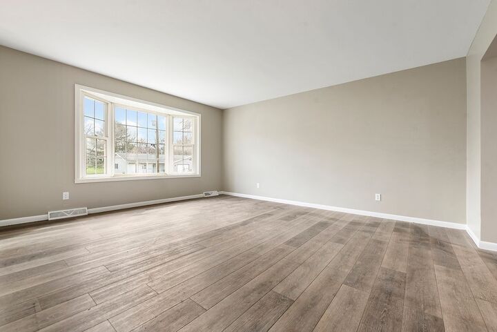 Property Photo: 404 Mecklem Lane PA 16117